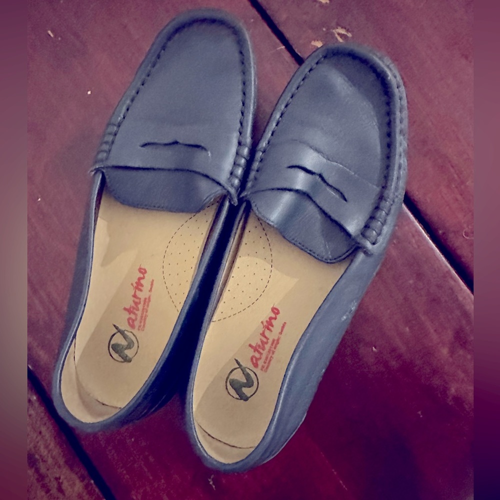 Naturino Leather Loafers Size 31